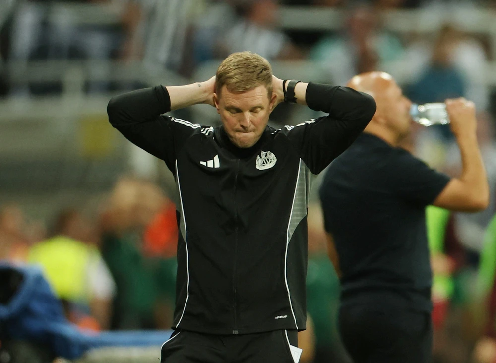 Howe backs Newcastle squad after Liverpool loss: That was a great performance