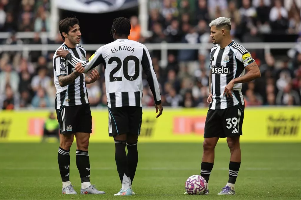 Newcastle United are facing £55m dilemma Eddie Howe has always wanted